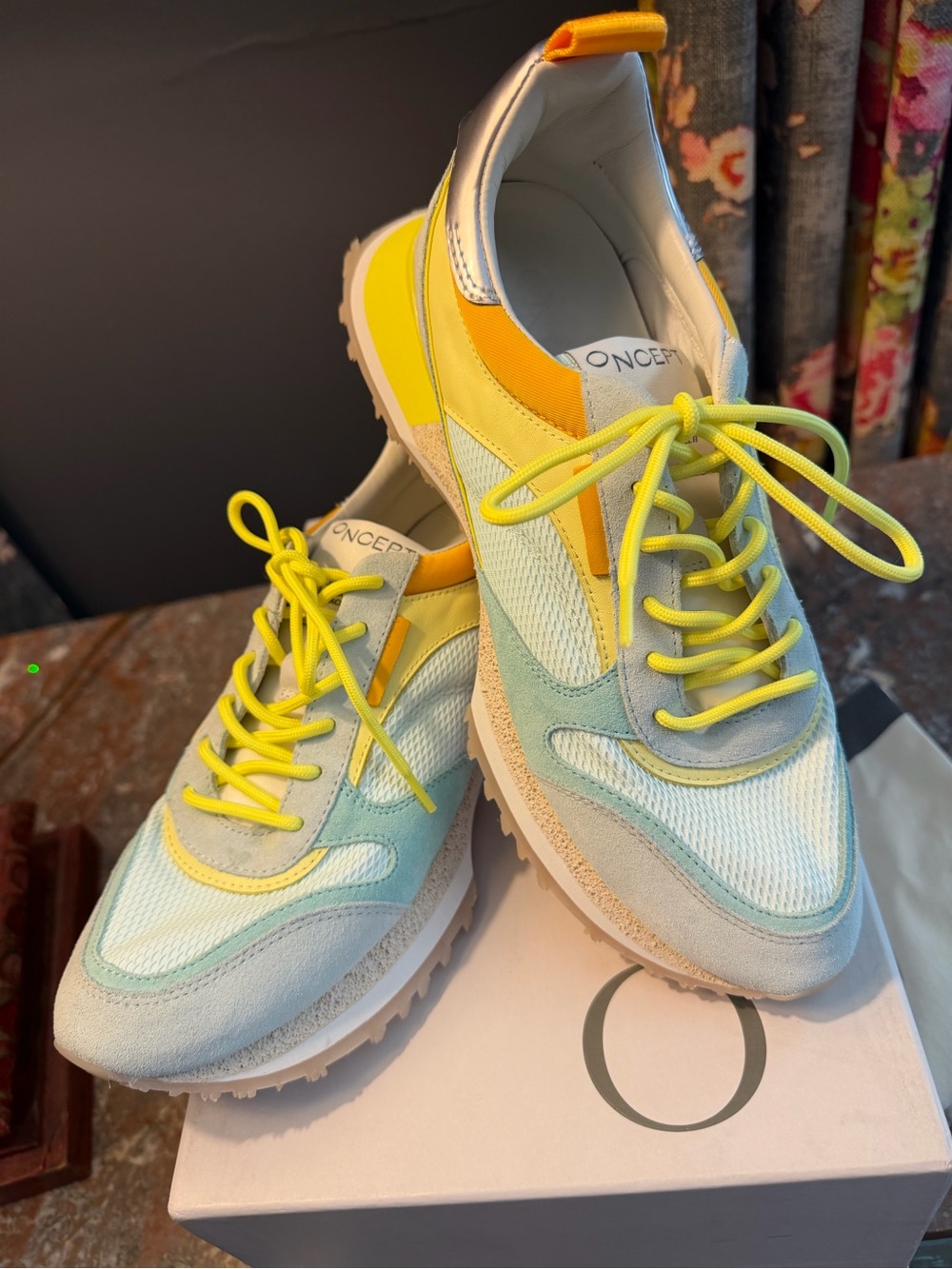 Oncept Jakarta Multi Glacier Sneakers Like New Size 8 - Picture 3 of 8